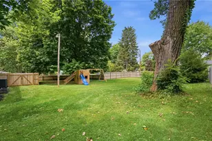 1684 Pierce Dr, Beavercreek, OH 45432 - Photo 34