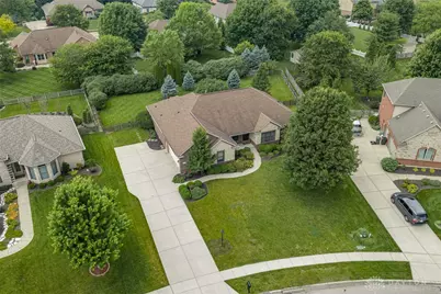 1377 Timshel Street, Sugarcreek Twp, OH 45440 - Photo 2
