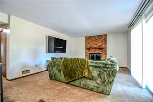 290 East Alex Bell Road, Washington Twp, OH 45459 - Photo 16