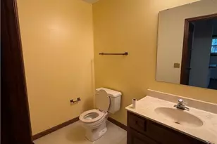 2709 Pine Valley Ct, Butler Twp, OH 45414 - Photo 20