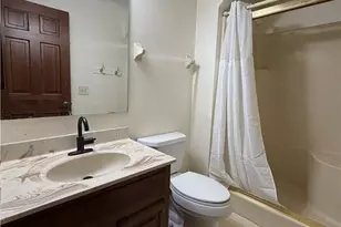 2709 Pine Valley Ct, Butler Twp, OH 45414 - Photo 16