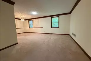 2709 Pine Valley Ct, Butler Twp, OH 45414 - Photo 10
