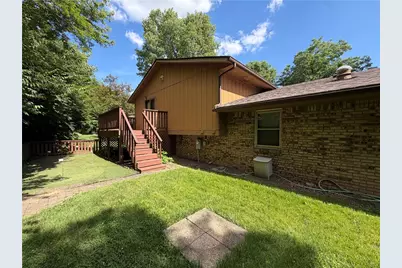 2709 Pine Valley Court, Butler Twp, OH 45414 - Photo 6