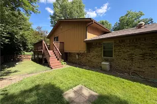 2709 Pine Valley Ct, Butler Twp, OH 45414 - Photo 6