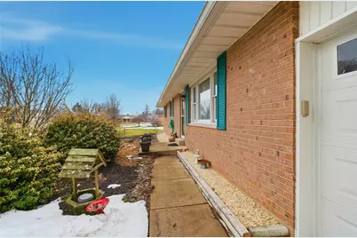 7479 Flamingo Street, Franklin Twp, OH 45005 - Photo 6