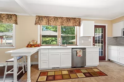 2756 Cottonwood Drive, Springfield Twp, OH 45504 - Photo 12