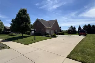 738 Governors Rd, Troy, OH 45373 - Photo 2