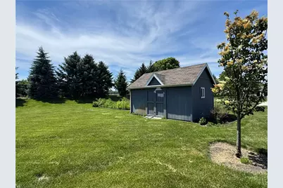738 Governors Road, Troy, OH 45373 - Photo 4