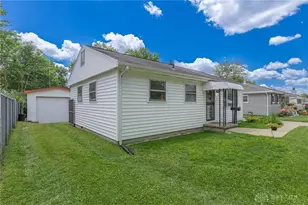 5374 Pickford Dr, Dayton, OH 45432 - Photo 32