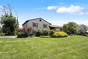 174 Marbrook Dr, Dayton, OH 45429 - Photo 2