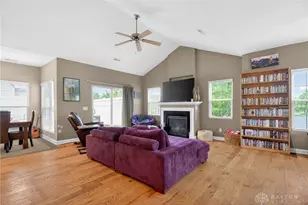 2484 Locust Hill Blvd, Beavercreek, OH 45431 - Photo 6