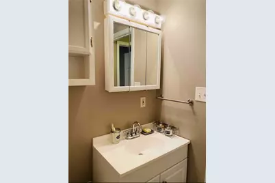 72 S Main Street, Bellbrook, OH 45305 - Photo 12