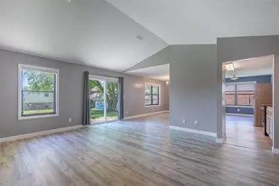 5704 Springgate Court, Huber Heights, OH 45424 - Photo 4