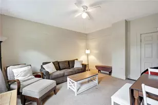 319 N Elm St, Oxford, OH 45056 - Photo 6