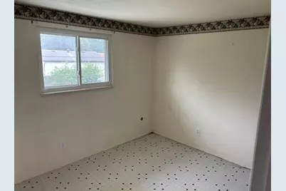 7611 Shepherdess Drive, Huber Heights, OH 45424 - Photo 8