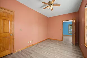 240 E Shannon Ave, West Carrollton, OH 45449 - Photo 8