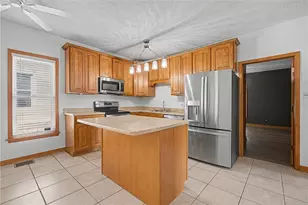 240 E Shannon Ave, West Carrollton, OH 45449 - Photo 10