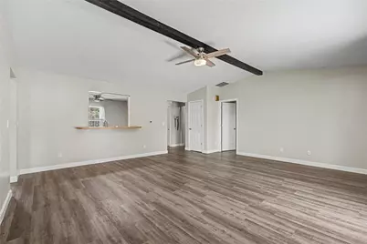 8781 Emeraldgate Drive, Huber Heights, OH 45424 - Photo 14