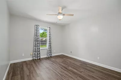 8781 Emeraldgate Drive, Huber Heights, OH 45424 - Photo 20