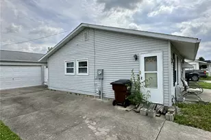 1295 June Dr, Xenia, OH 45385 - Photo 6