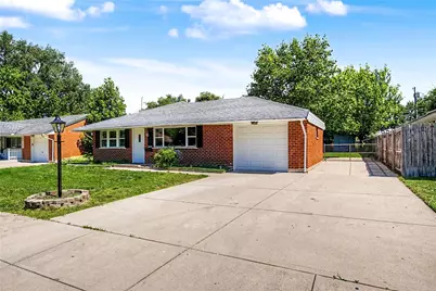 2621 Nyack Lane, Dayton, OH 45439 - Photo 2