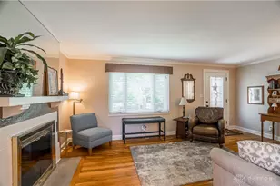 948 Westminster Pl, Dayton, OH 45419 - Photo 6