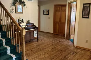 10250 Little Turtle Ln, Piqua, OH 45356 - Photo 2