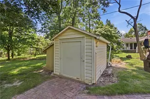 2504 Cross Country Rd, Beavercreek, OH 45431 - Photo 40