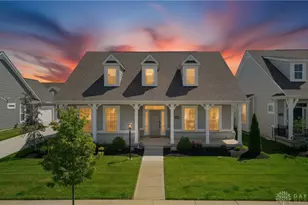 5022 Pepperwell Cir, Sugarcreek Twp, OH 45440 - Photo 2