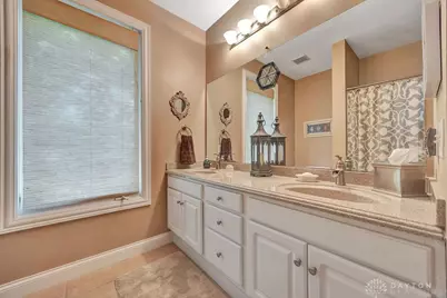1271 Oakleaf Drive, Beavercreek, OH 45434 - Photo 32