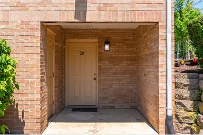 978 Irving Avenue #25, Dayton, OH 45419 - Photo 6