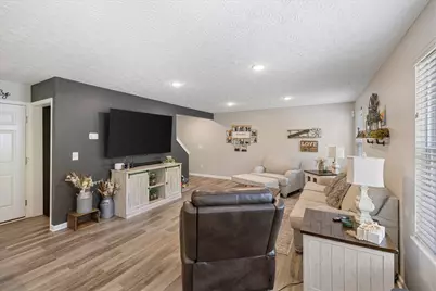 601 Maxwell Court, Germantown, OH 45327 - Photo 8