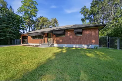 327 Constantia Avenue, Dayton, OH 45419 - Photo 4