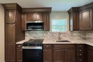 1244 Robbins Run Ct, Centerville, OH 45458 - Photo 4