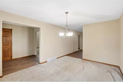 1700 W Sparrow Road, Green Twp, OH 45502 - Photo 8