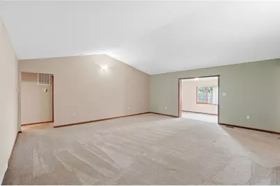 1700 W Sparrow Road, Green Twp, OH 45502 - Photo 30