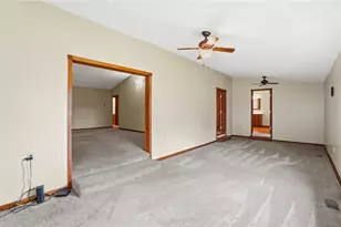1700 W Sparrow Rd, Green Twp, OH 45502 - Photo 34