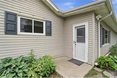 1700 W Sparrow Road, Green Twp, OH 45502 - Photo 34