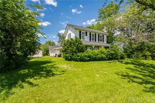 525 Ginghamsburg-Frederick Rd, Tipp City, OH 45371 - Photo 18