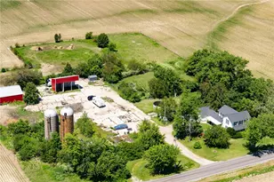 525 Ginghamsburg-Frederick Rd, Tipp City, OH 45371 - Photo 4