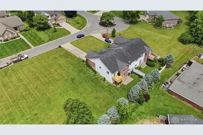 36 Broadhill Place, Germantown, OH 45327 - Photo 2