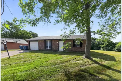 8258 Ivy Glen Circle, Huber Heights, OH 45424 - Photo 4