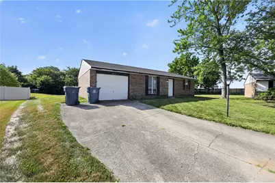 8258 Ivy Glen Circle, Huber Heights, OH 45424 - Photo 10