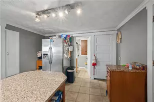 413 S 1st St, Tipp City, OH 45371 - Photo 16