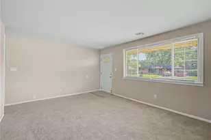 11 Hillgard St, Trotwood, OH 45426 - Photo 8
