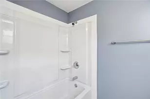 2721 Hyde Park Ave, Cincinnati, OH 45209 - Photo 14