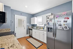 2721 Hyde Park Ave, Cincinnati, OH 45209 - Photo 24