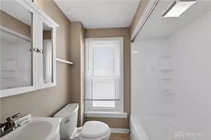 2035 Stapleton Ct, Dayton, OH 45404 - Photo 24