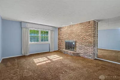 7520 President Court, Dayton, OH 45414 - Photo 6