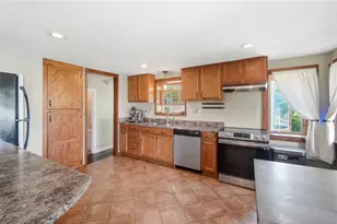 2164 E 4th St, Lima, OH 45804 - Photo 10